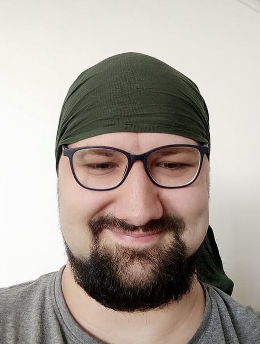 Jonatán  Vikků 